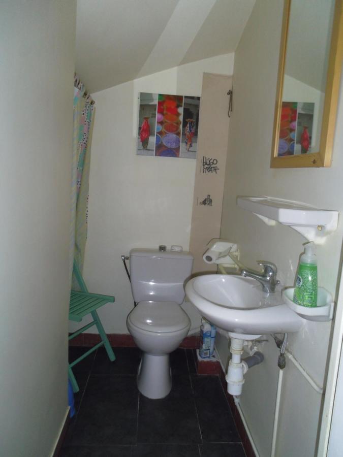 Chambre Meublee Sympa Proche Centre Ville ロリアン エクステリア 写真